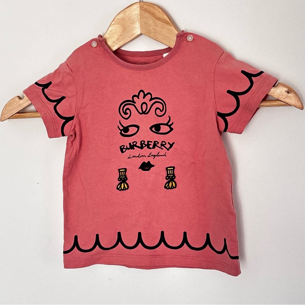Burberry London England Girl Graphic T Shirt Size 12months